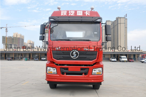 경쟁력있는 사용 된 샤크맨 6 * 4 375HP F3000 21-30t의 부하 용량과 함께 샤크맨 트럭 헤드