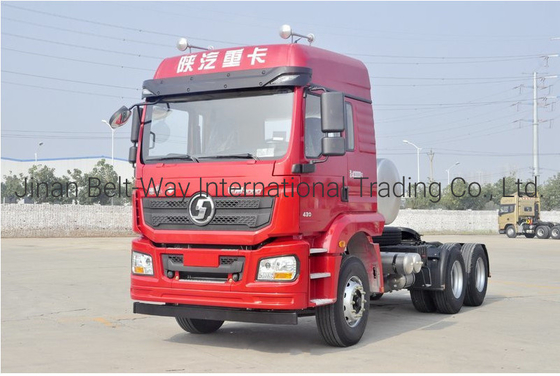 경쟁력있는 사용 된 샤크맨 6 * 4 375HP F3000 21-30t의 부하 용량과 함께 샤크맨 트럭 헤드