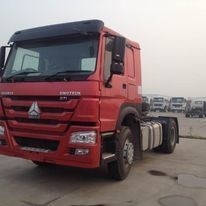 시노트럭 럭 헤드 트랙터 트럭 6*4 Sx3255dt394 미국 달러 지불 지원