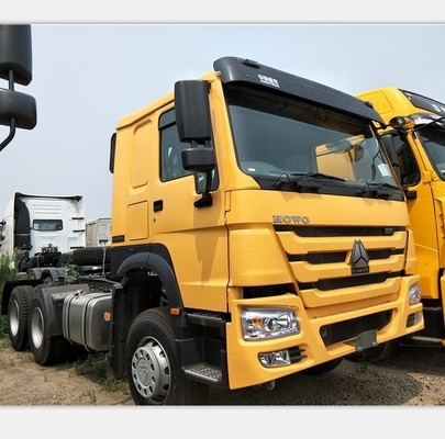 시노트룩 HOWO 중공용 트랙터 트럭 트레일러 헤드 6*4 2018 371-375HP ISO 승인