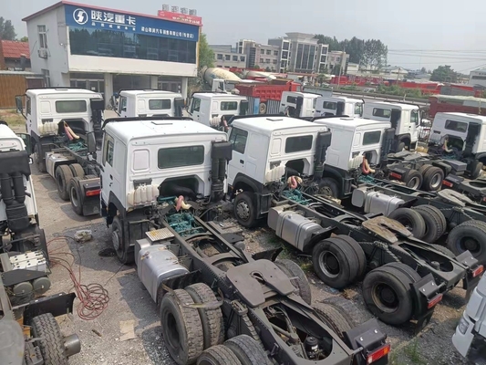 드라이브 휠 6×4 중고 10 휠 셰크만 시노트럭 HOWO 336-380HP 팅퍼 텀프 트럭