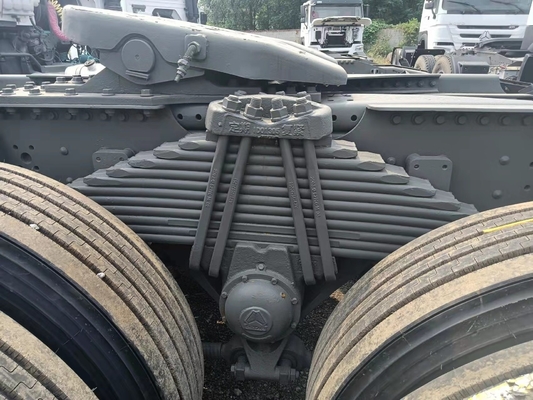 드라이브 휠 6×4 중고 10 휠 셰크만 시노트럭 HOWO 336-380HP 팅퍼 텀프 트럭