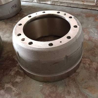 표준 브레이크 드럼 Az9112440001 HOWO 덤프 트럭 패키지 총 무게 43.000kg