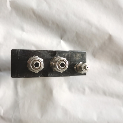 시노트룩 에잉 부품 HOWO 솔레노이드 밸브 Wg9700240002 OEM 및 지원 지불 USD