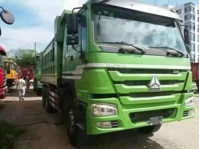 반사 타이어 디자인 Sinotruck HOWO 6X4 당신의 요구 사항에 대 한 덤프 트럭
