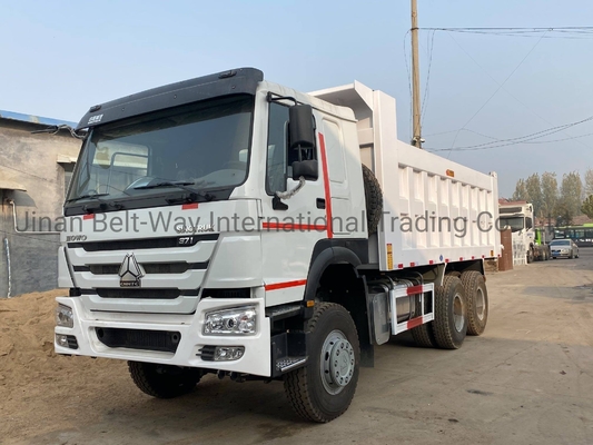 시노트룩 HOWO 6X4 덤프 트럭을 판매 ISO 타이어 인증과 351-450hp의 마력