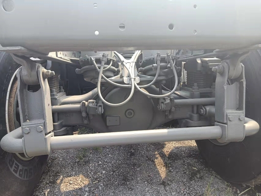 타이어 디자인 튜브리스 시노트룩 HOWO 371HP 수동 변속기 화물 틱퍼 덤프 트럭