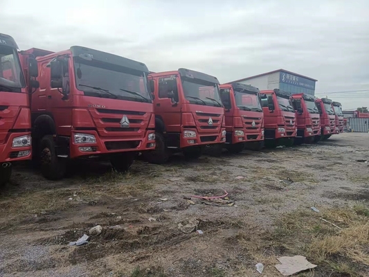튜브리스 타이어 디자인 Sinotruk HOWO 336-380HP 덤프 트럭 351-450마력